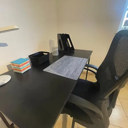 Iguanodon Maria Apartment *